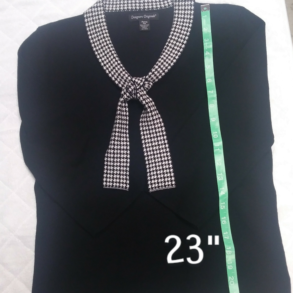Designers Originals Sz PM Black Sweater Top